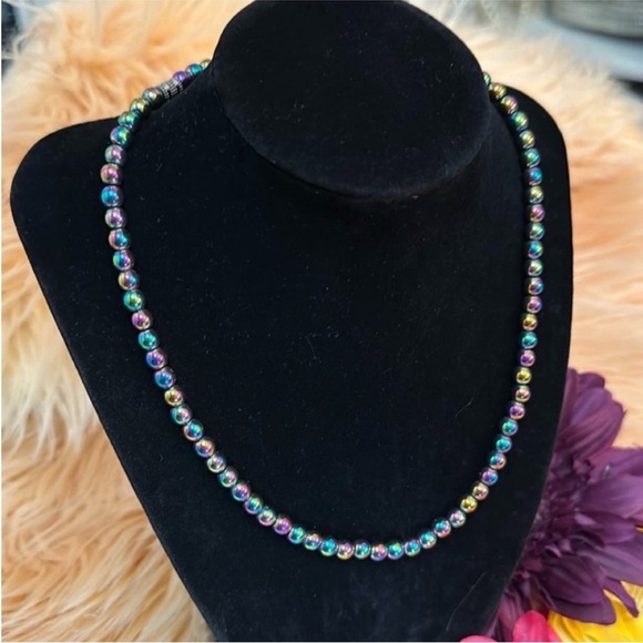 Multicolor Oil Slick Beaded Necklace NEW! - Picture 3 of 6